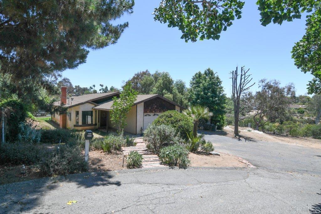 3096 Coral Tree Lane