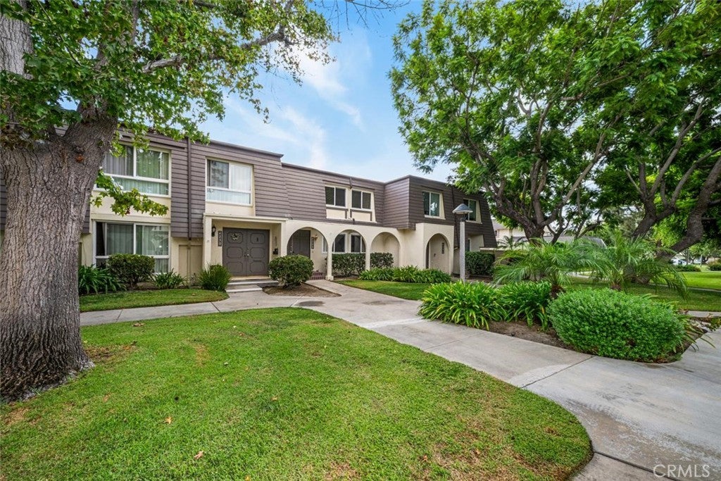 4228 Paseo De Oro