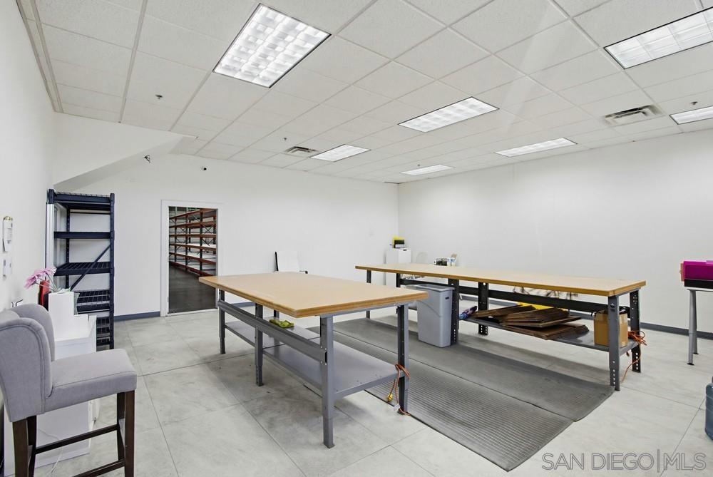 1568 Lancaster Point Way