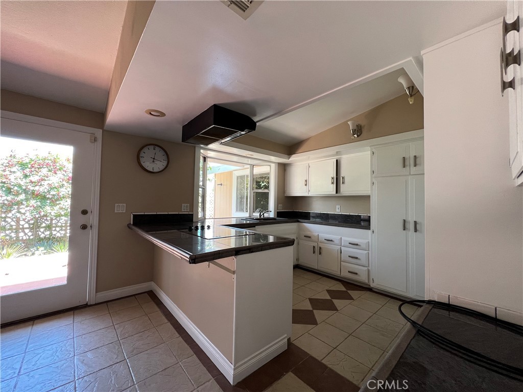 Rossmoor - Residential Lease