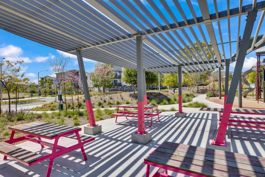 Mira Mesa - Residential