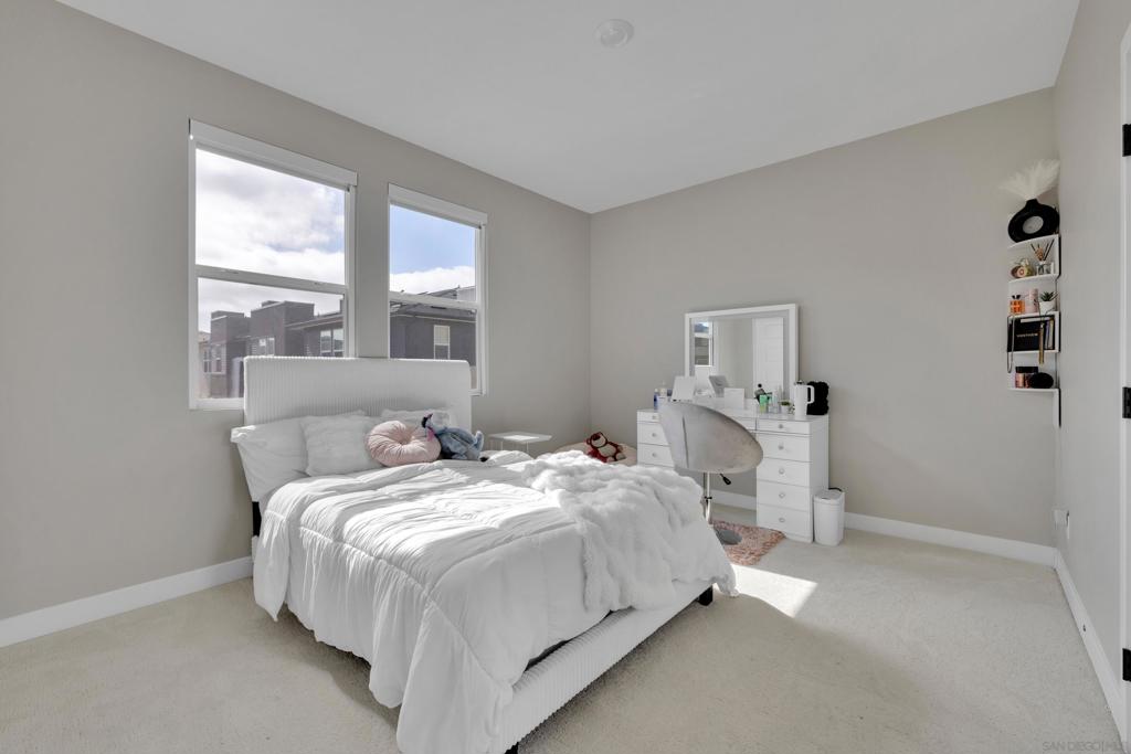 Mira Mesa - Residential