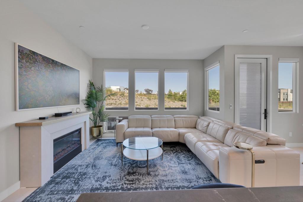 Mira Mesa - Residential