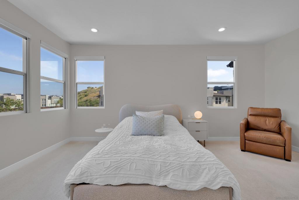 Mira Mesa - Residential