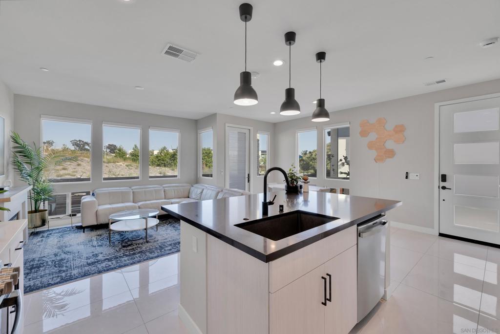 Mira Mesa - Residential