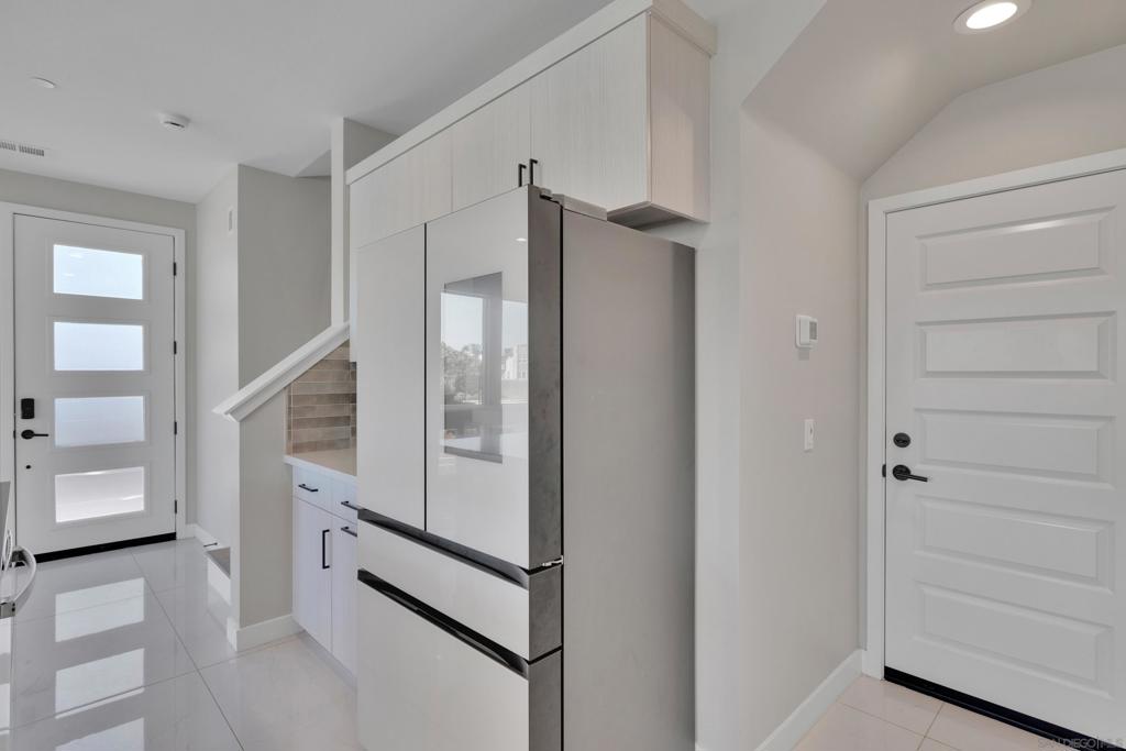 Mira Mesa - Residential