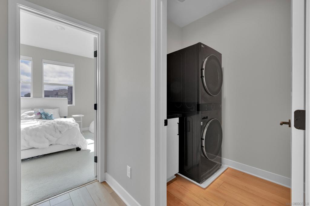 Mira Mesa - Residential