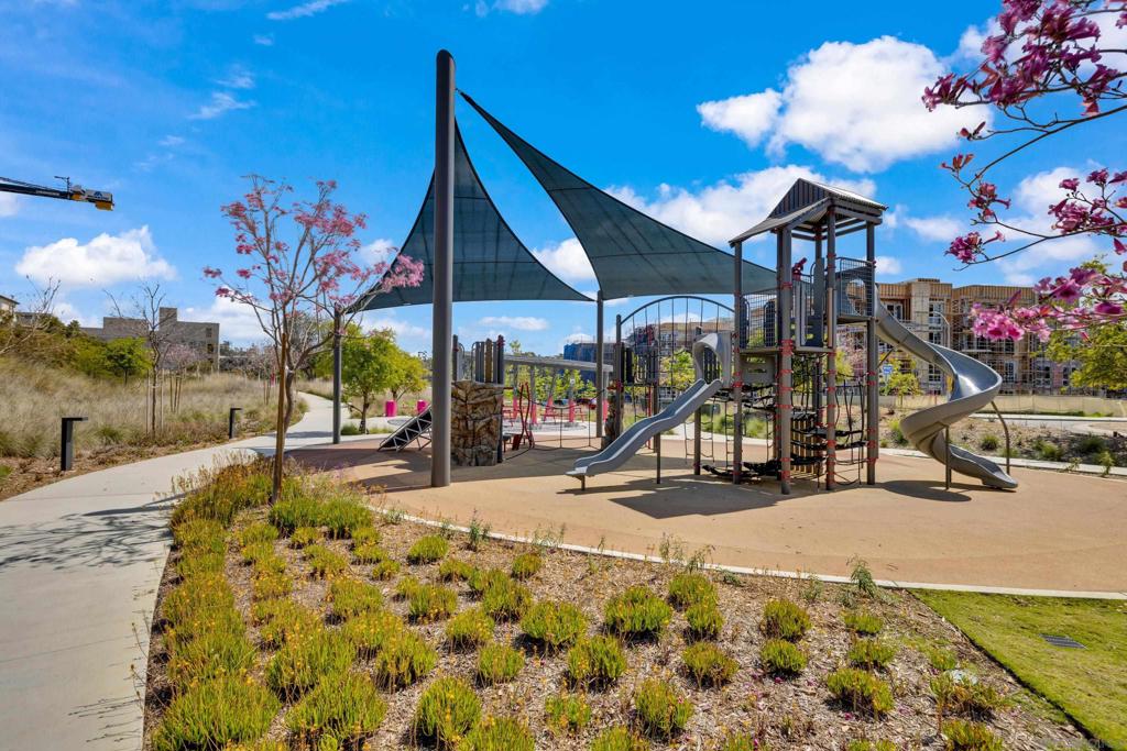 Mira Mesa - Residential