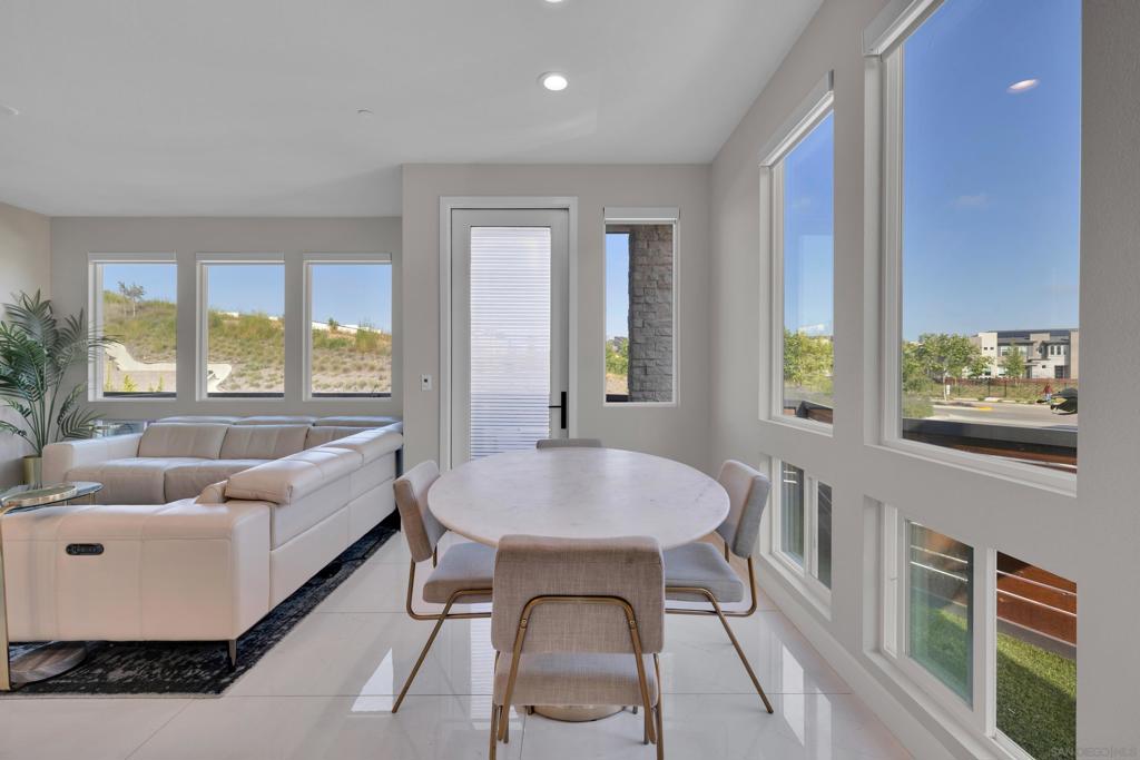 Mira Mesa - Residential