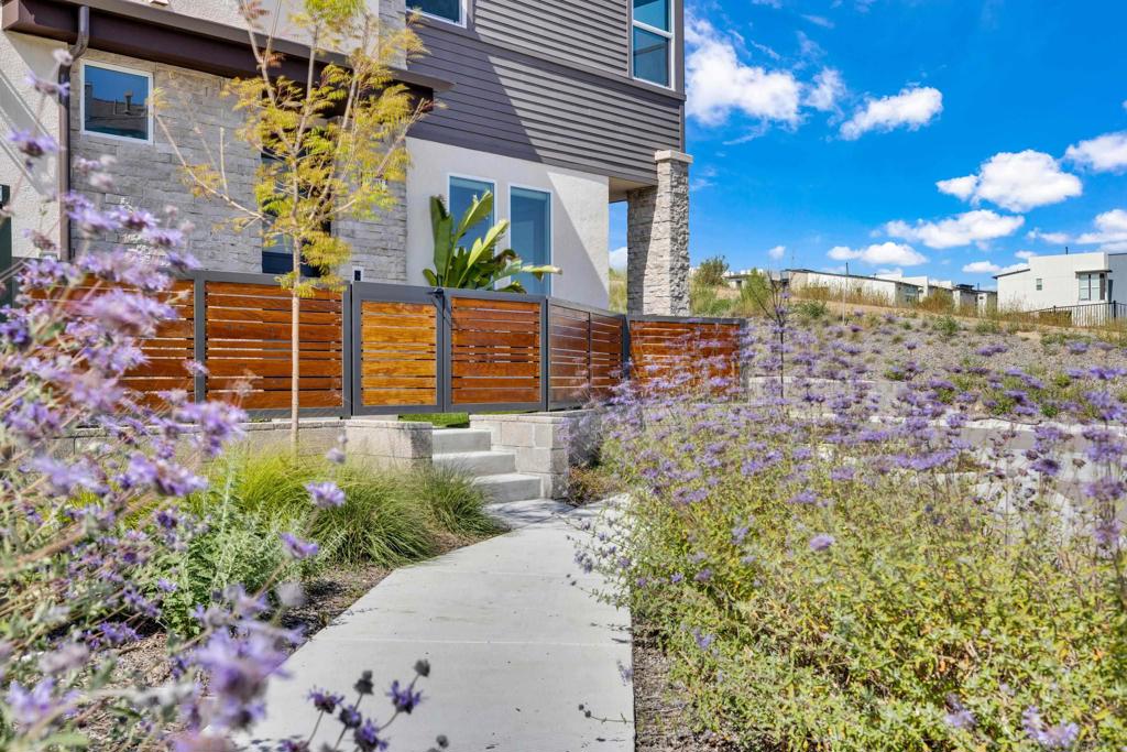 Mira Mesa - Residential