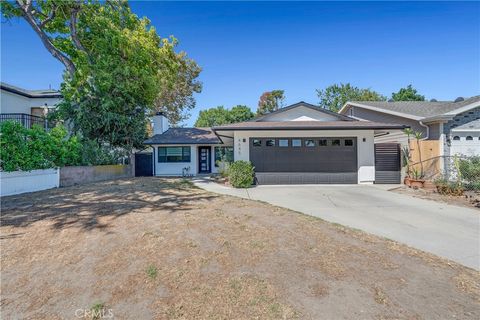 Photo of 4645 Farmdale Avenue, North Hollywood, CA 91602 (MLS # GD25196772) Photo of 4645 Farmdale Avenue, North Hollywood, CA 91602 (MLS # GD25196772)