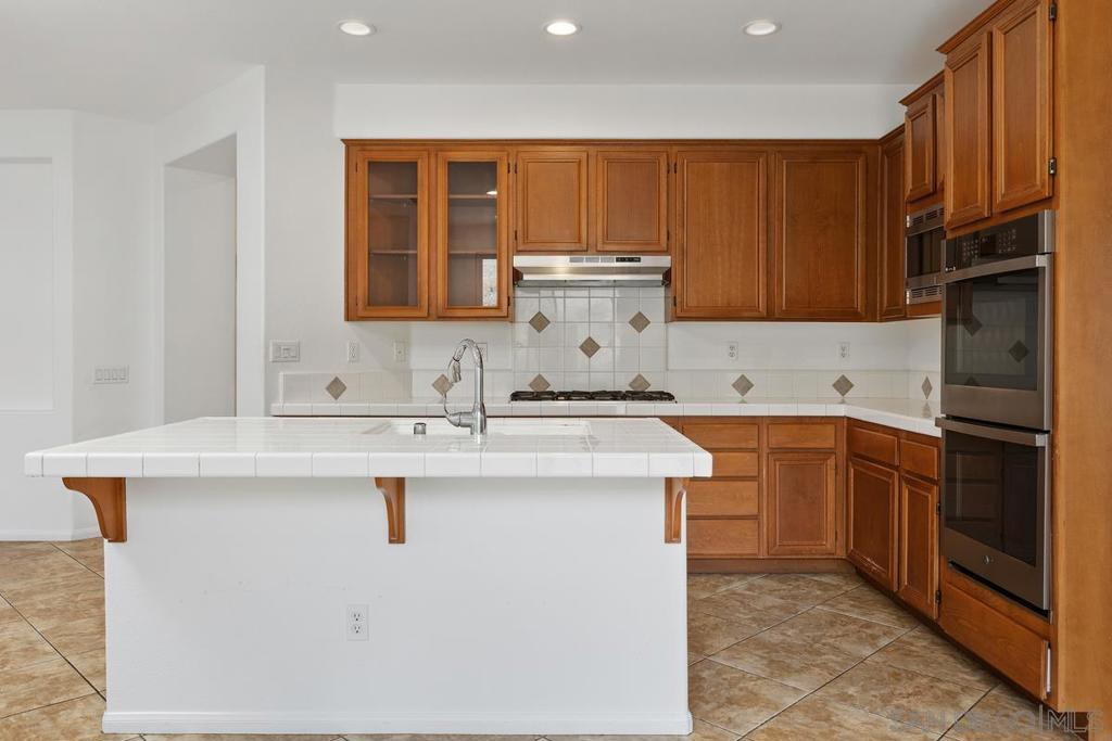 379 Edgewater Dr.