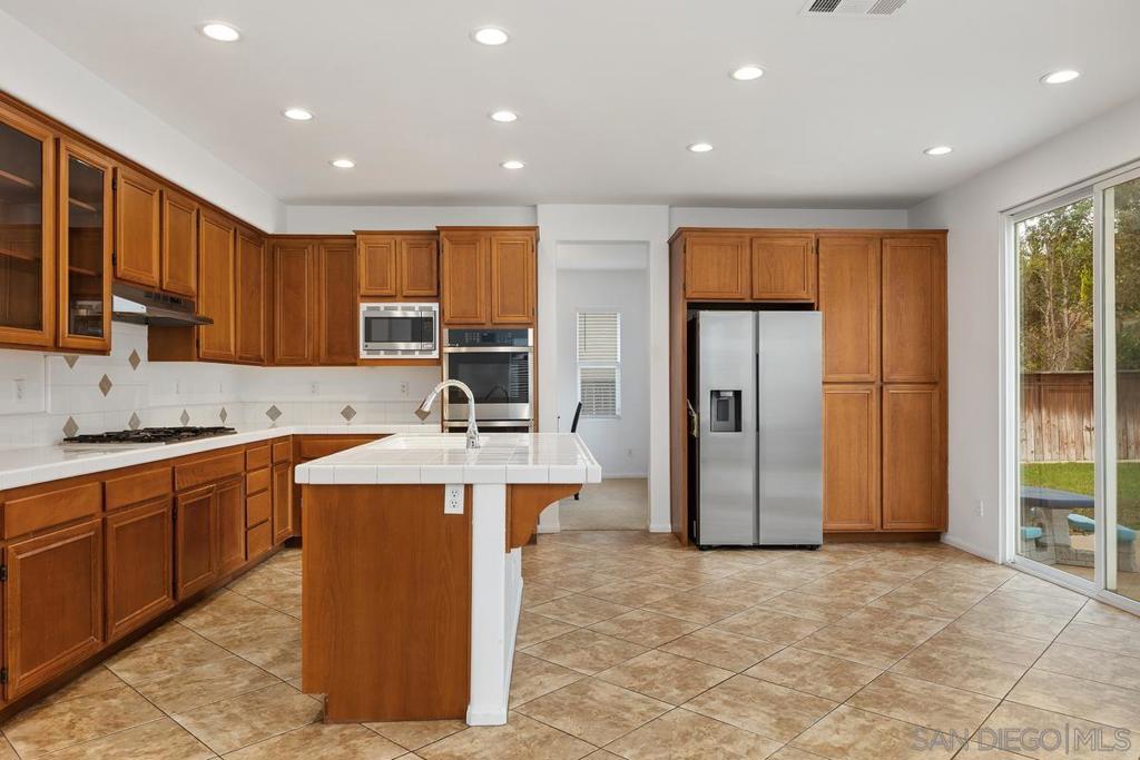 379 Edgewater Dr.