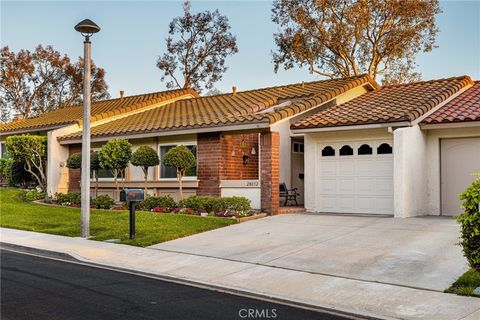 28052 Via Herrera Mission Viejo CA 92692