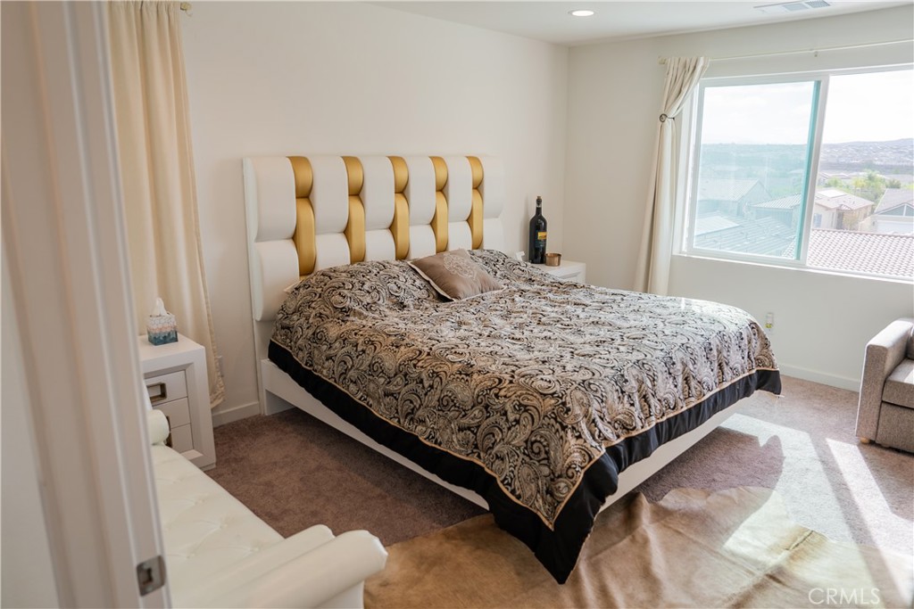 Crown - Residential