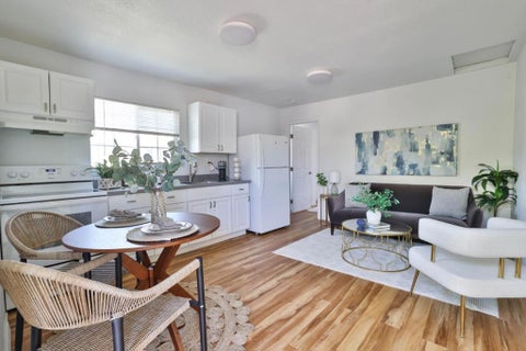 Photo of 434 Hibiscus Court #Unit B, East Palo Alto, CA 94303 (MLS # ML82052067)