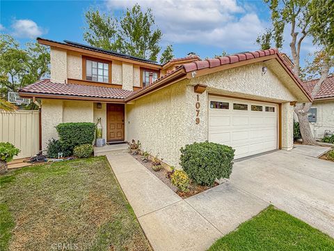 Photo of 1079 Powderhorn Court, Oak Park, CA 91377 (MLS # SR26077813)