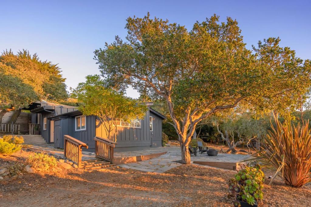 96 Corona Way