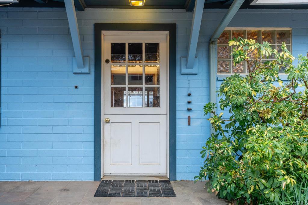 668 Starbright Lane