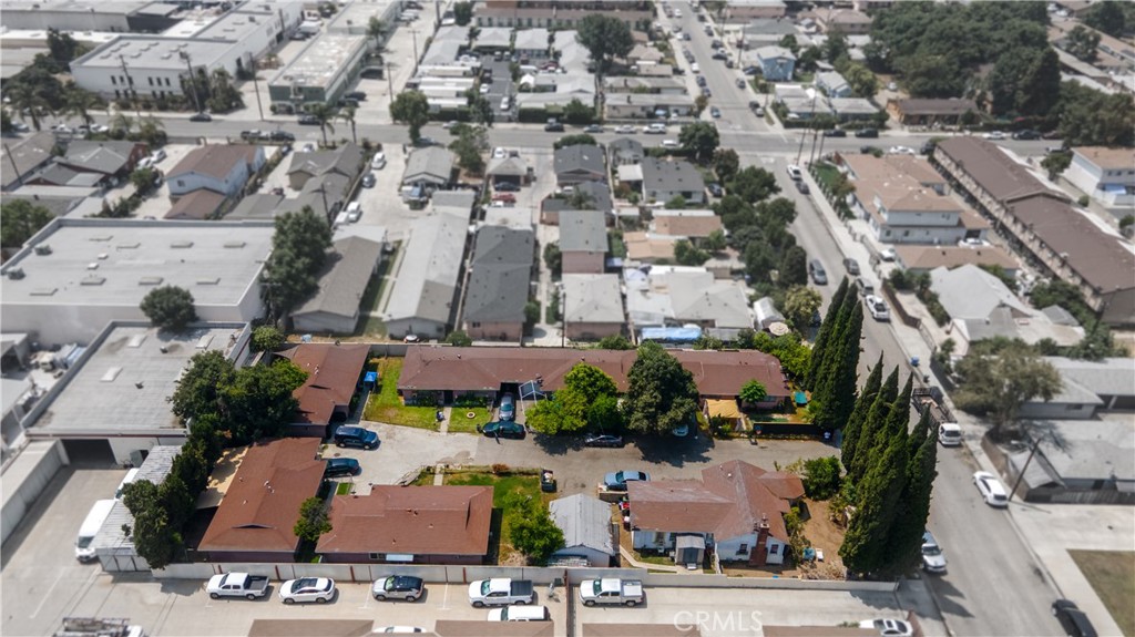 2424 Continental Avenue