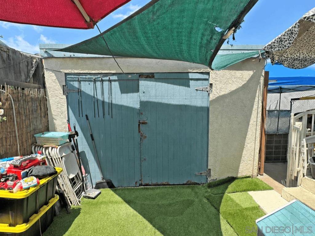 3648 Fairmount Ave