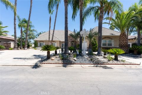 Photo of 6663 Desert Springs Street, Chowchilla, CA 93610 (MLS # MC26095732)