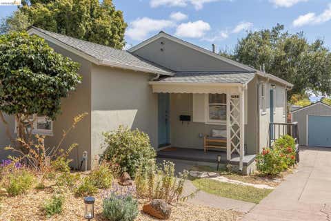 Photo of 2533 Rampart St ST, Oakland, CA 94602 (MLS # 41145654)