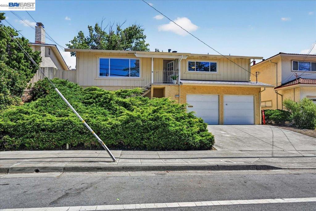 19574 Stanton Ave AVE, Castro Valley CA 94546