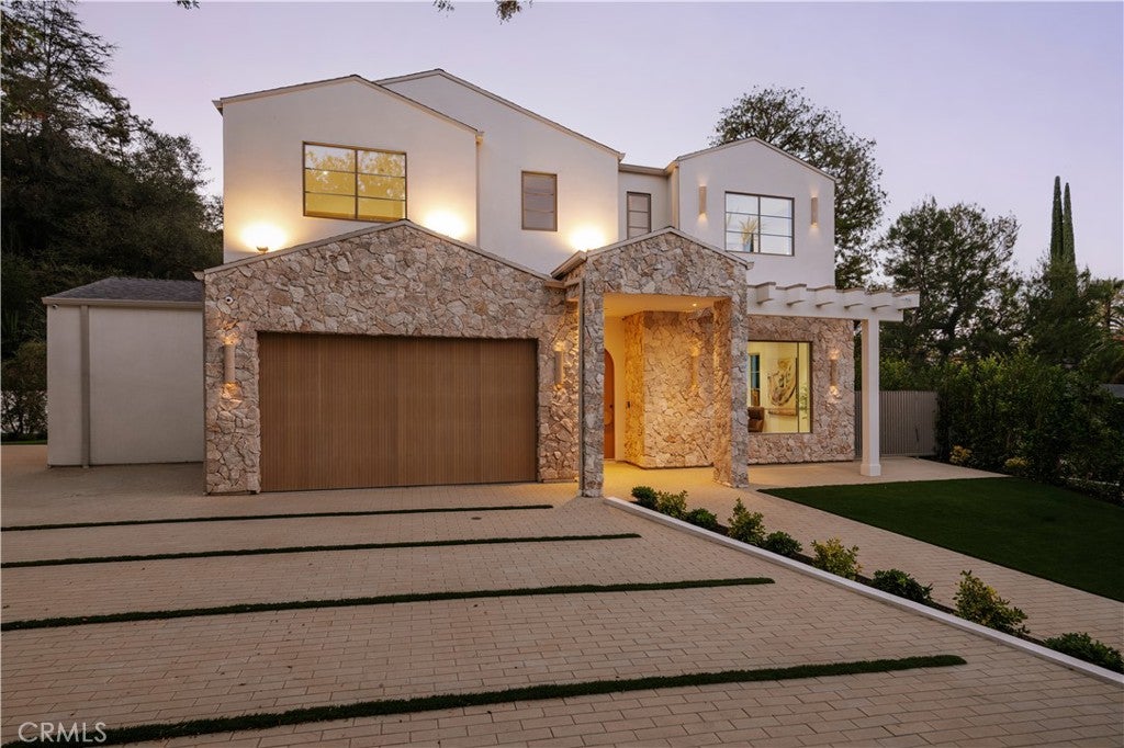 16933 Bosque Drive
