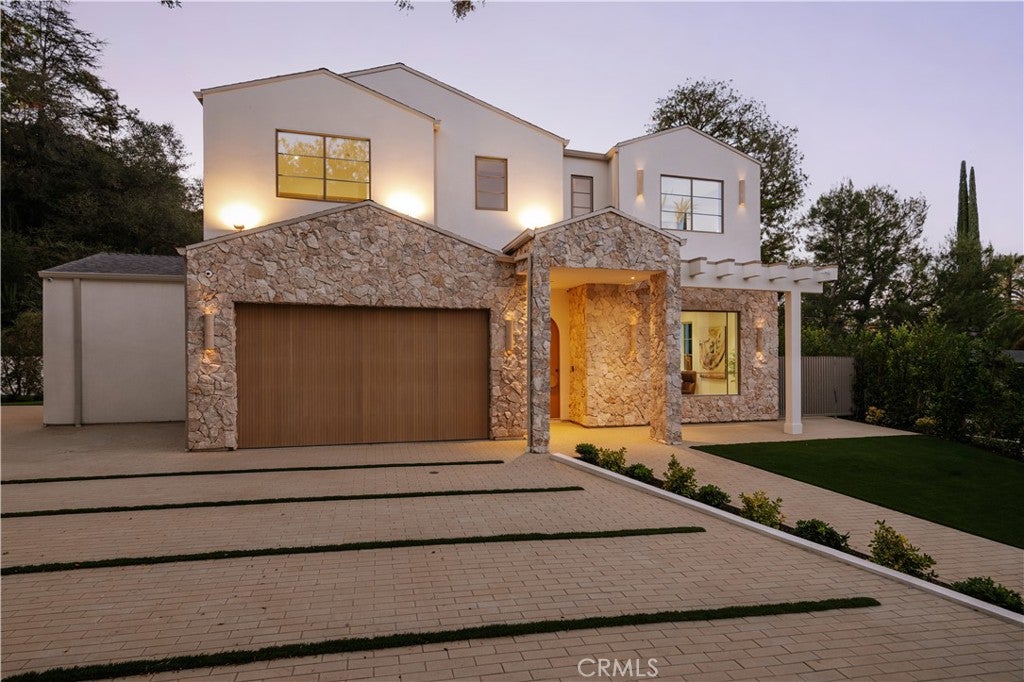 16933 Bosque Drive