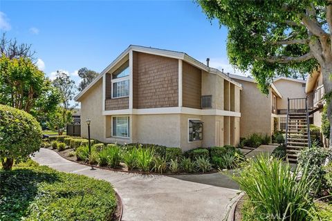 Photo of 26 Lakepines, Irvine, CA 92620 (MLS # OC26089011)