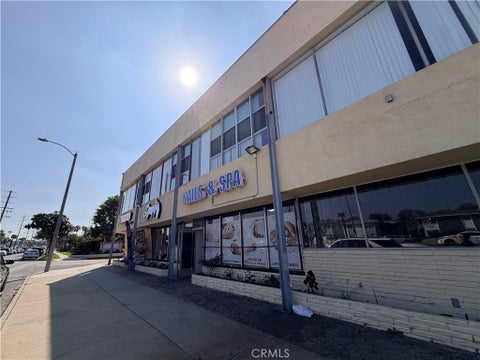 Photo of 2606 W Imperial Highway #B, Hawthorne, CA 90250 (MLS # SB26228039)