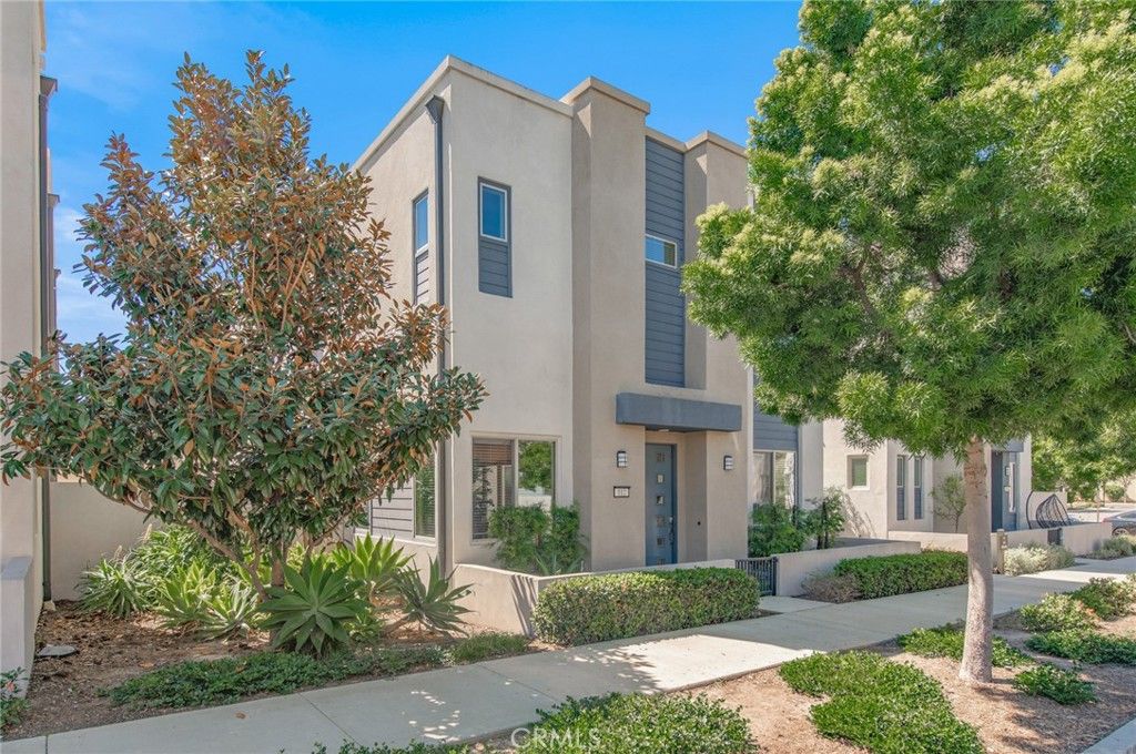 Photo of 112 Stellar, Irvine, CA 92618 (MLS # OC26094223)