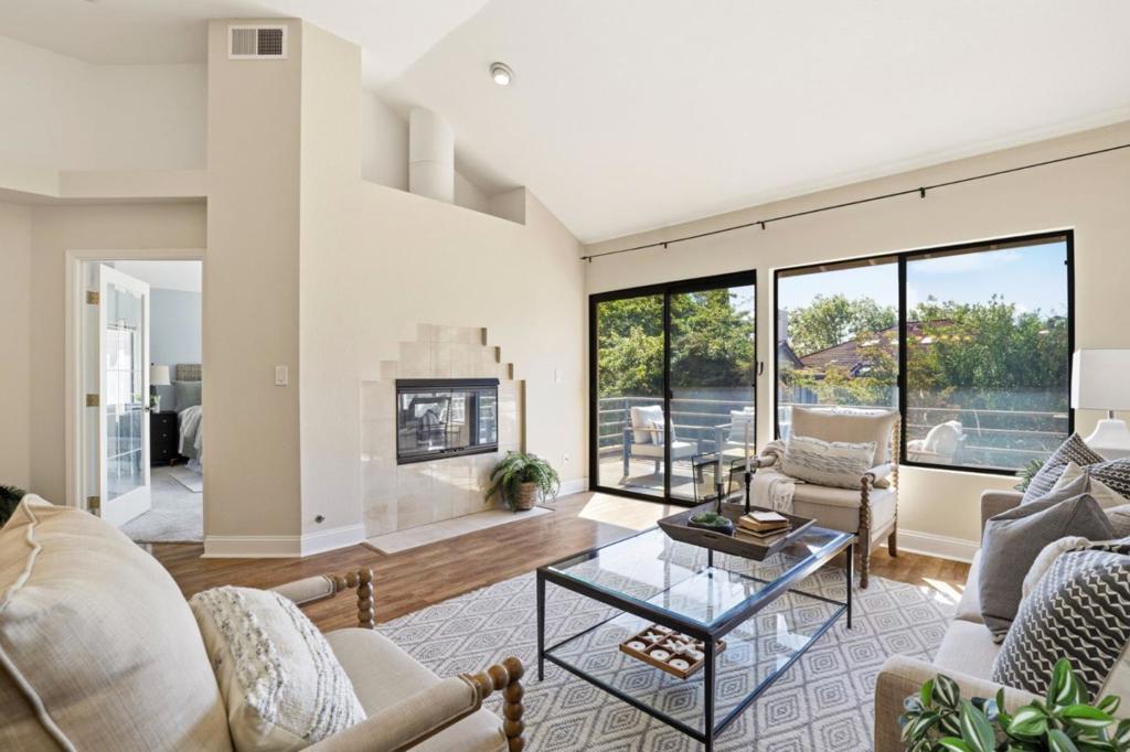 719 Lakemont Place 3