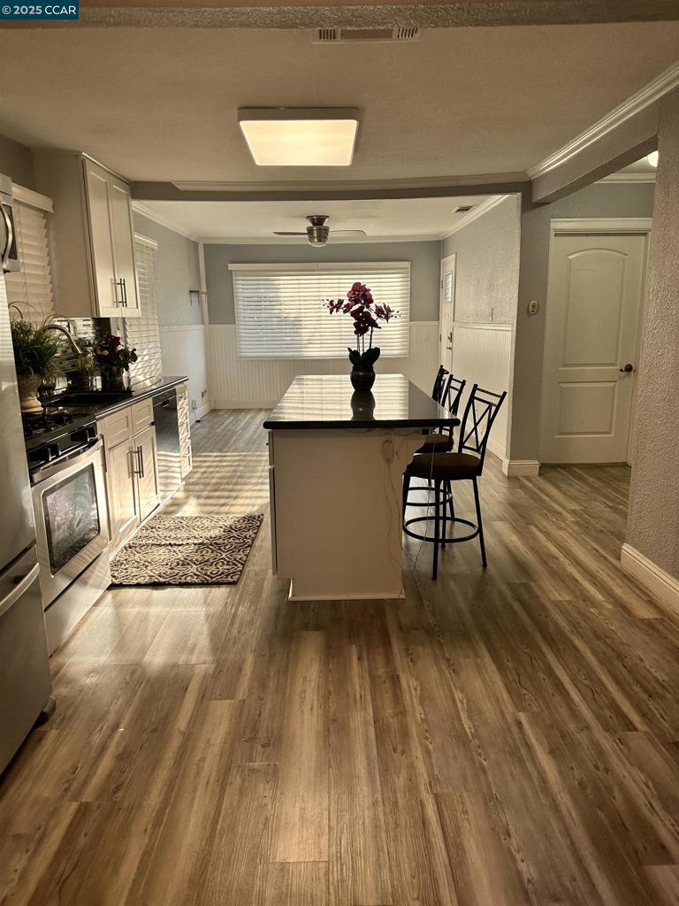 91 Mountain View Ave