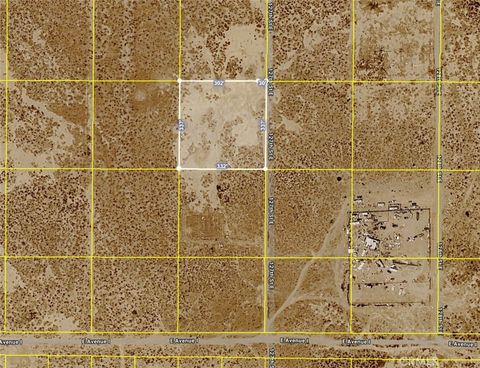 Photo of 0 E 127th St E/North Of Ave I, Lancaster, CA 93535 (MLS # SR26034287)