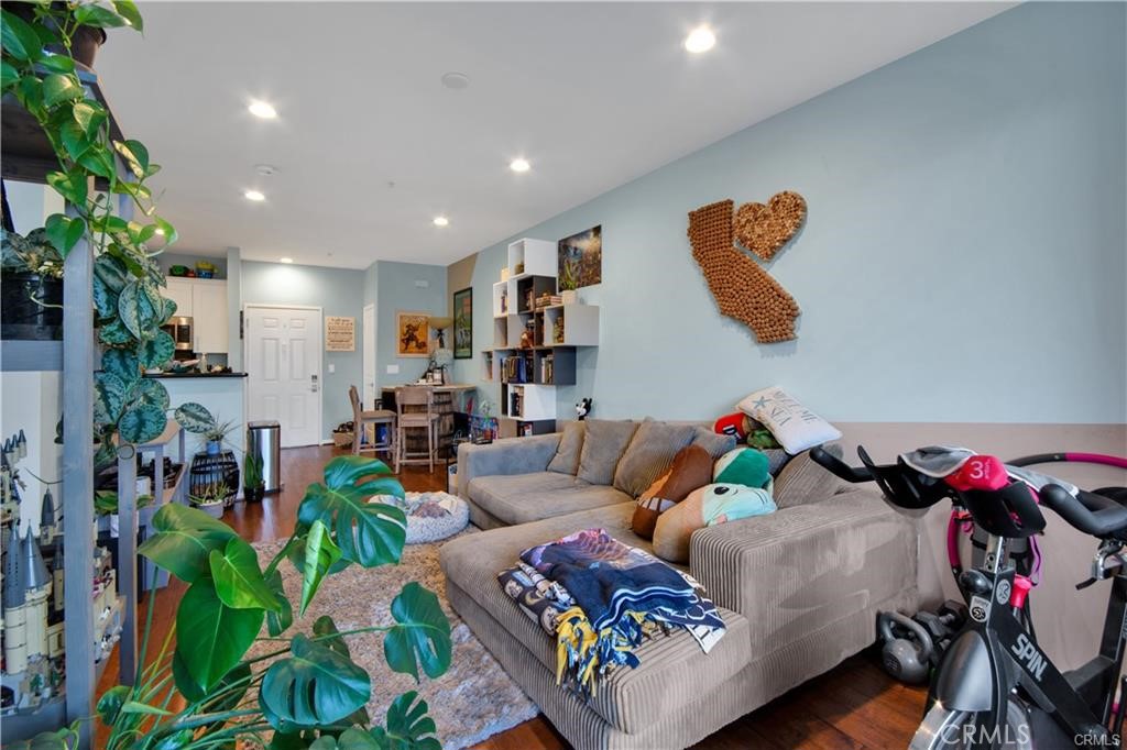 Stadium Lofts - Residential Lease