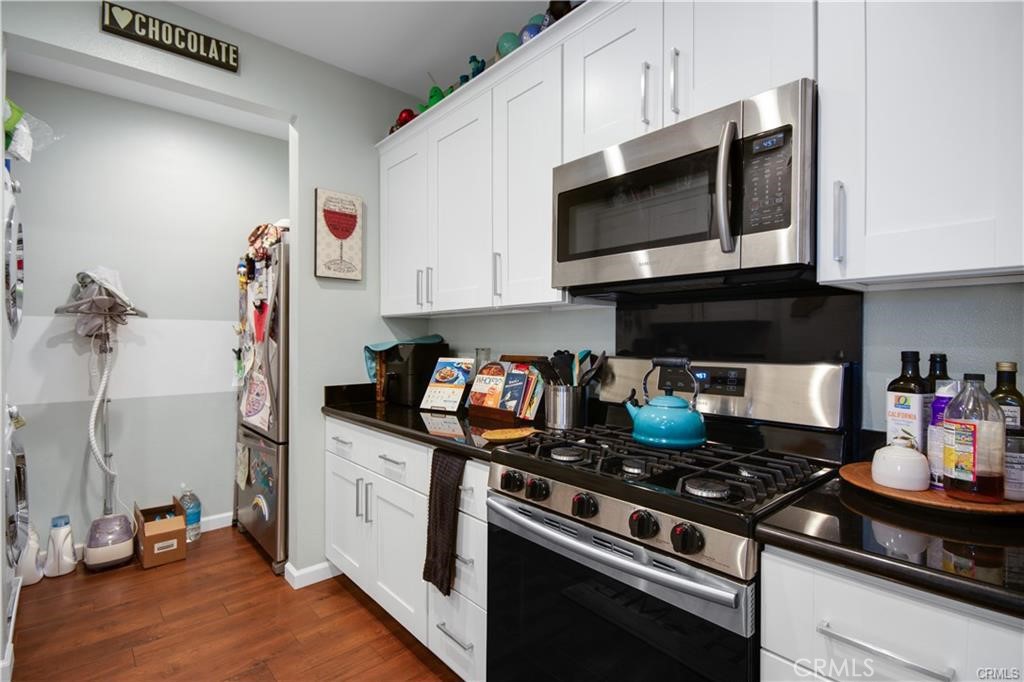 Stadium Lofts - Residential Lease