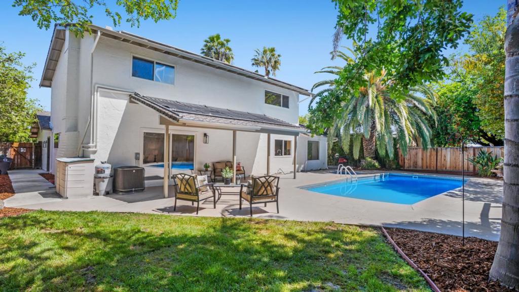 540 La Crosse Drive