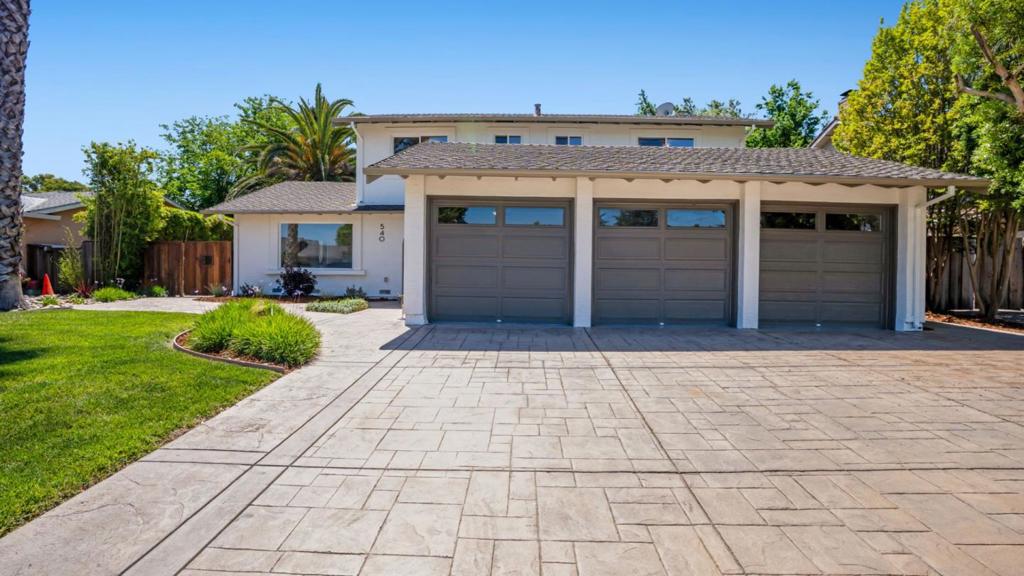 540 La Crosse Drive