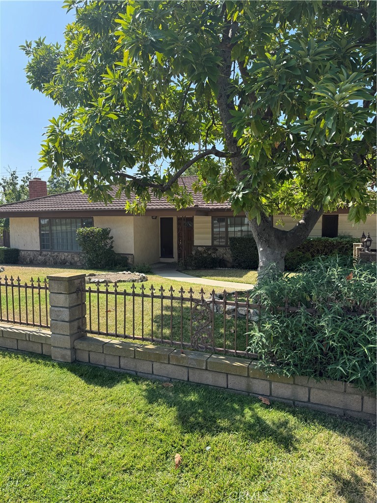1245 Colony Drive
