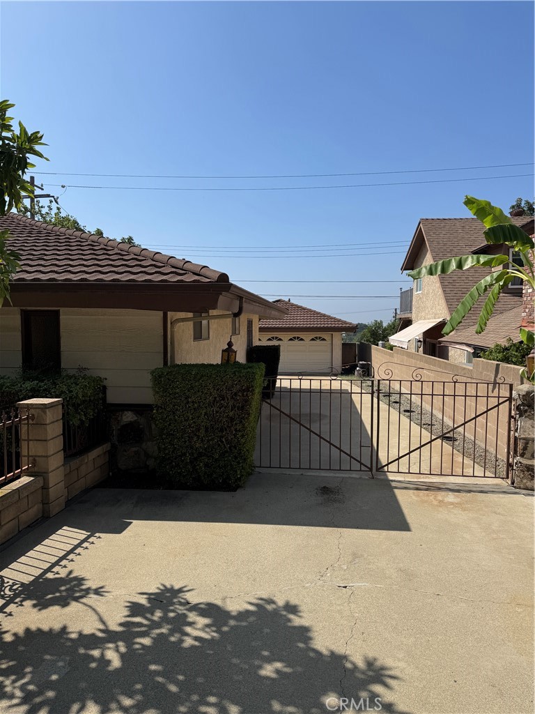 1245 Colony Drive
