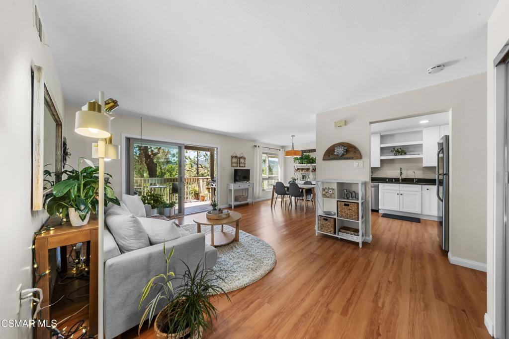 348 Chestnut Hill Court 23