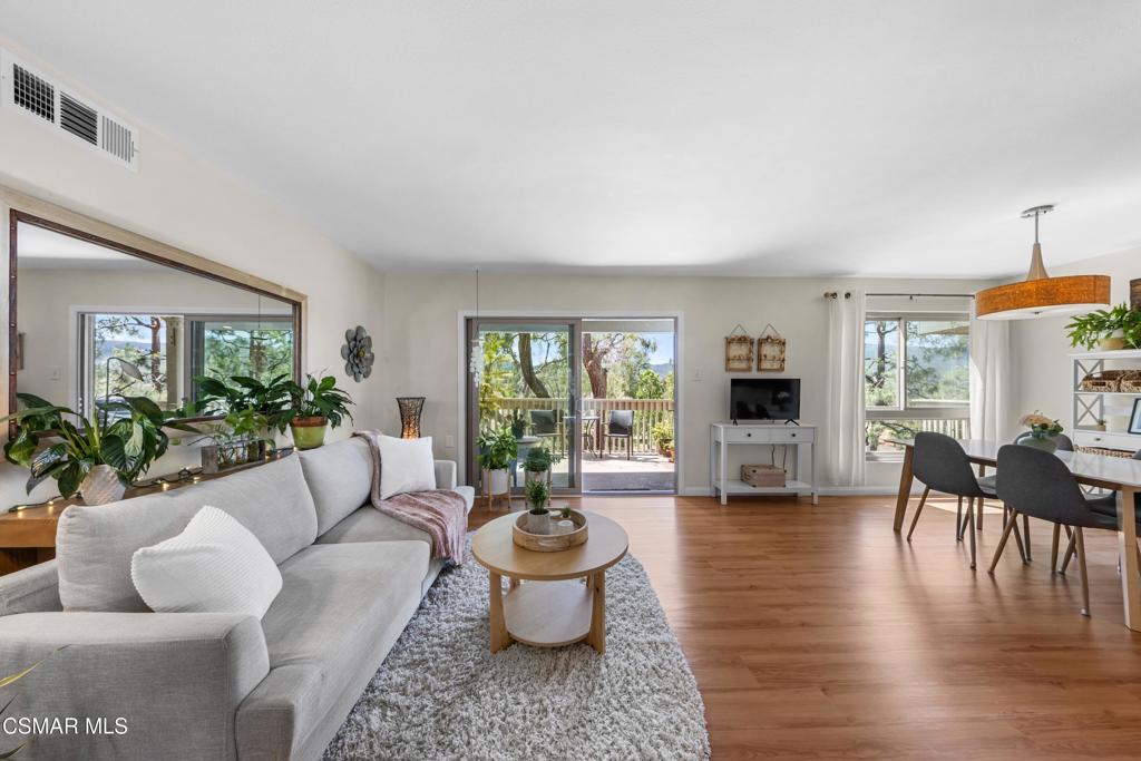 348 Chestnut Hill Court 23