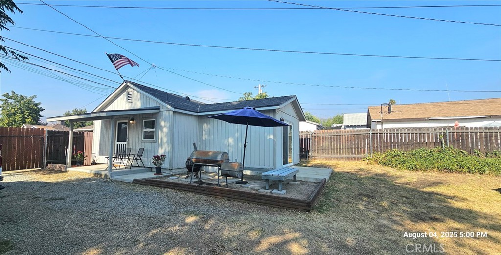 This is a single story small home with two bedrooms and one bathroom that was completely remodeled top to bottom approximately 6 years ago. There is good use of space for the square footage. The property comes with appliances and a 10x12ft Shed. The property is gated, fenced and is accessed between Avenue B and C on an alley and California and Adams.