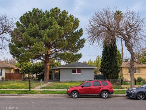 Photo of 404 S Rancho AVE, San Bernardino, CA 92410 (MLS # CV26230683)