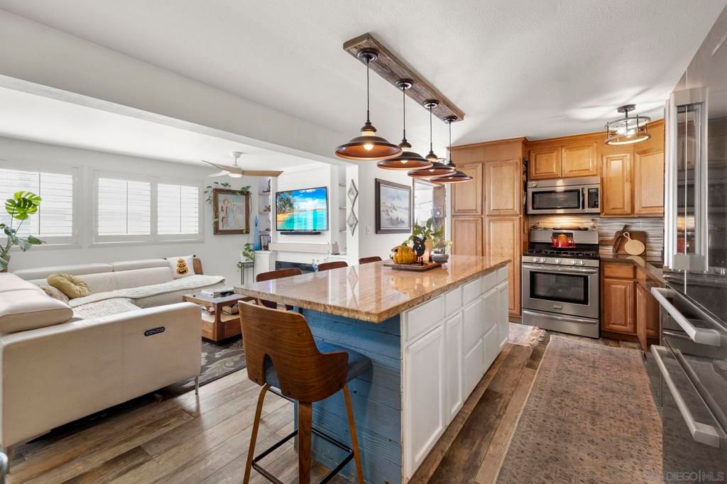 Photo of 139 Sherri Ln Ln, Oceanside, CA 92054 (MLS # 250042551SD)