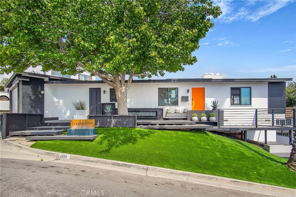 300 Holmwood Drive