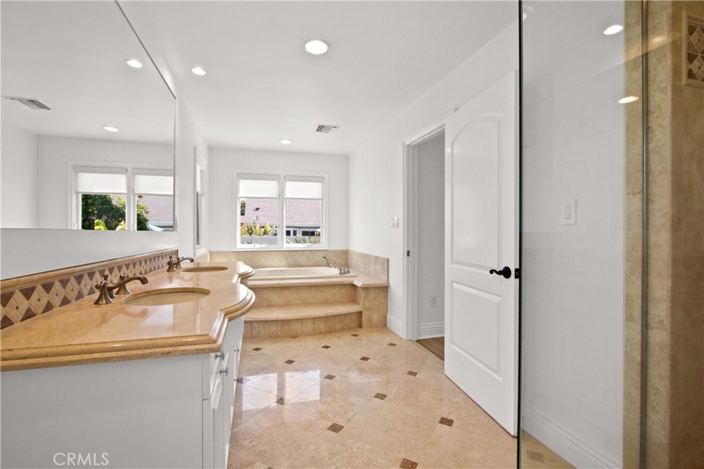 Harbor View Homes (HVHM) - Residential Lease