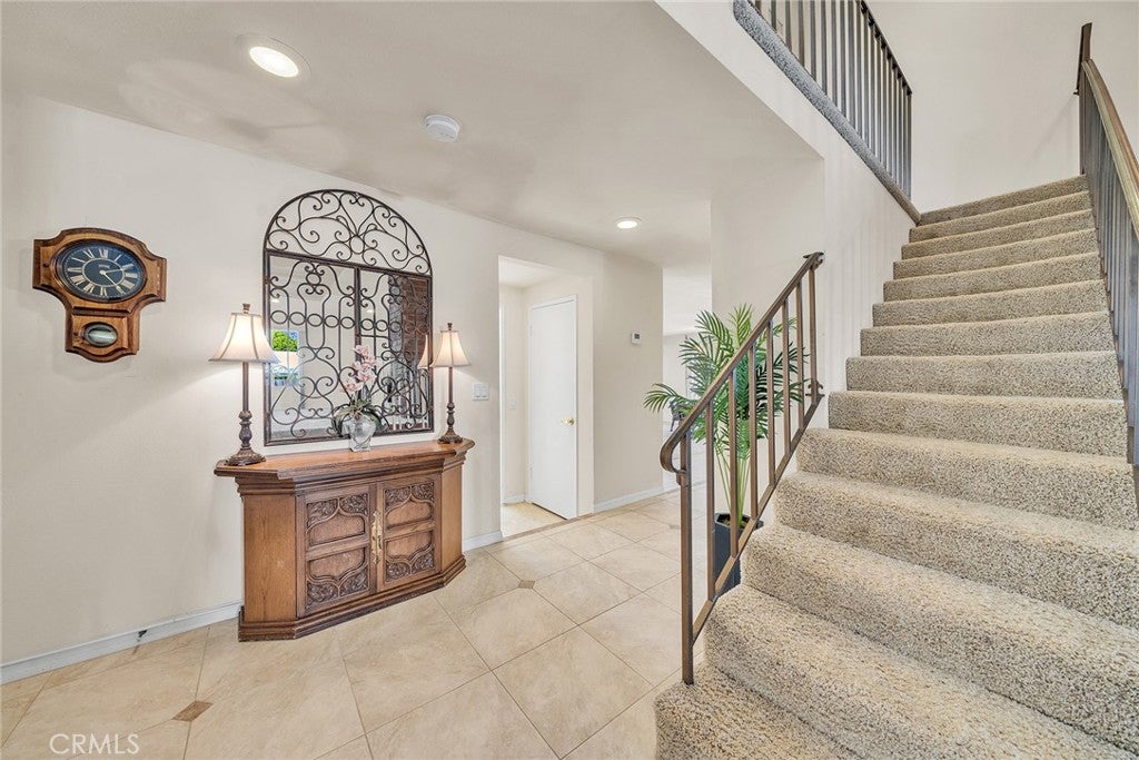 Properties 4 525 Via Codo